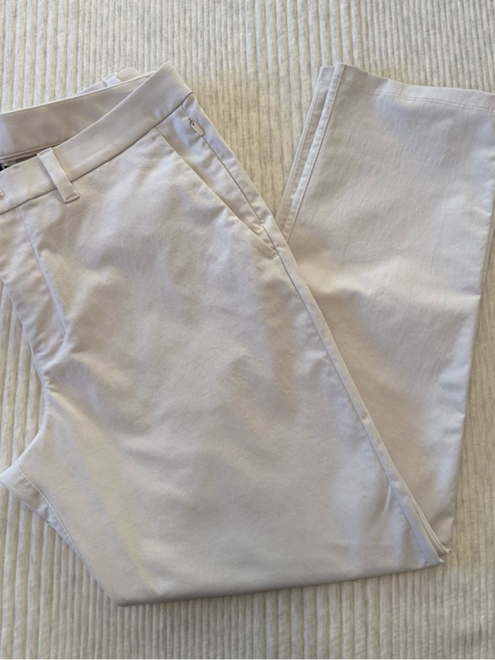 lululemon athletica Men's Light Beige Straight-Leg Pants